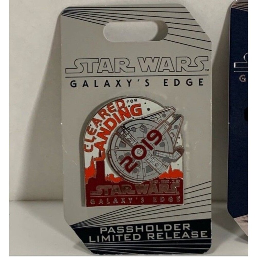 Disney STAR WARS Pin Galaxy's Edge Opening Day Passholder Limited Release NWT